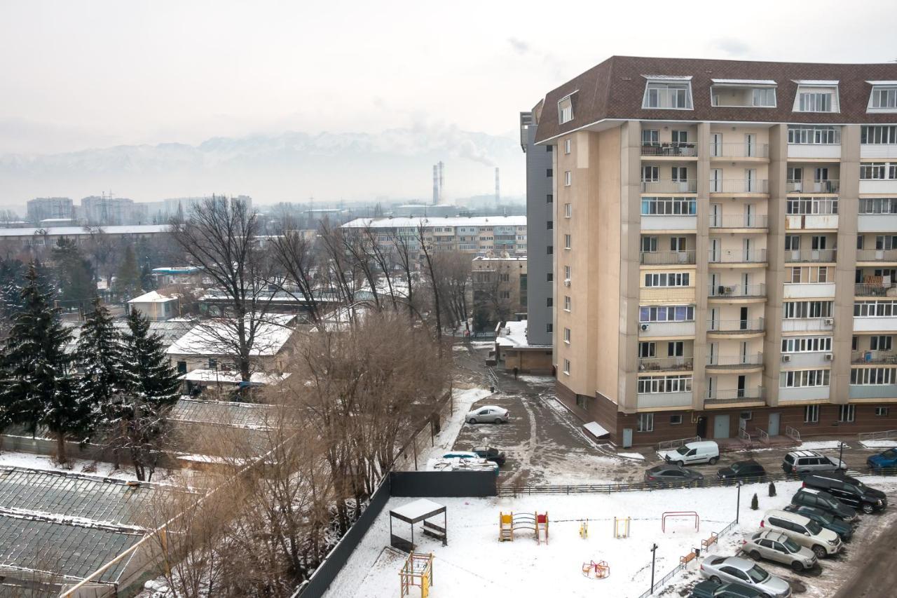 Apartments Akniet 233 - Asia Park Almaty Exterior photo